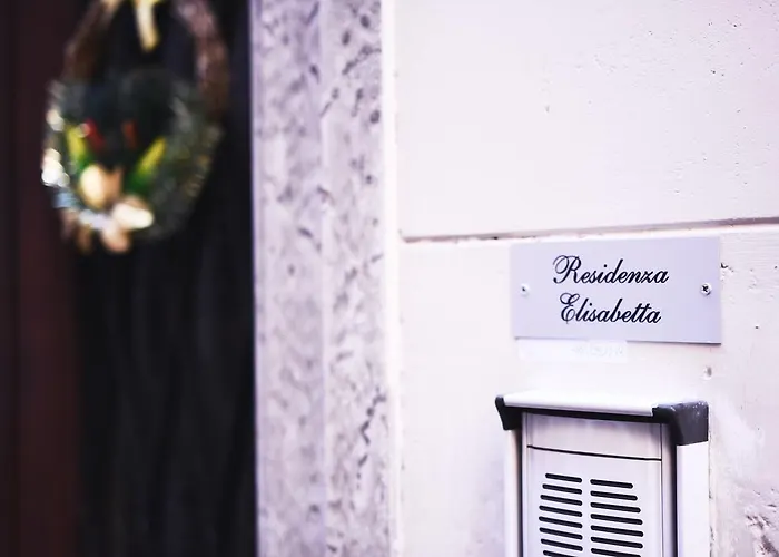 Residenza Elisabetta 招待所 4*